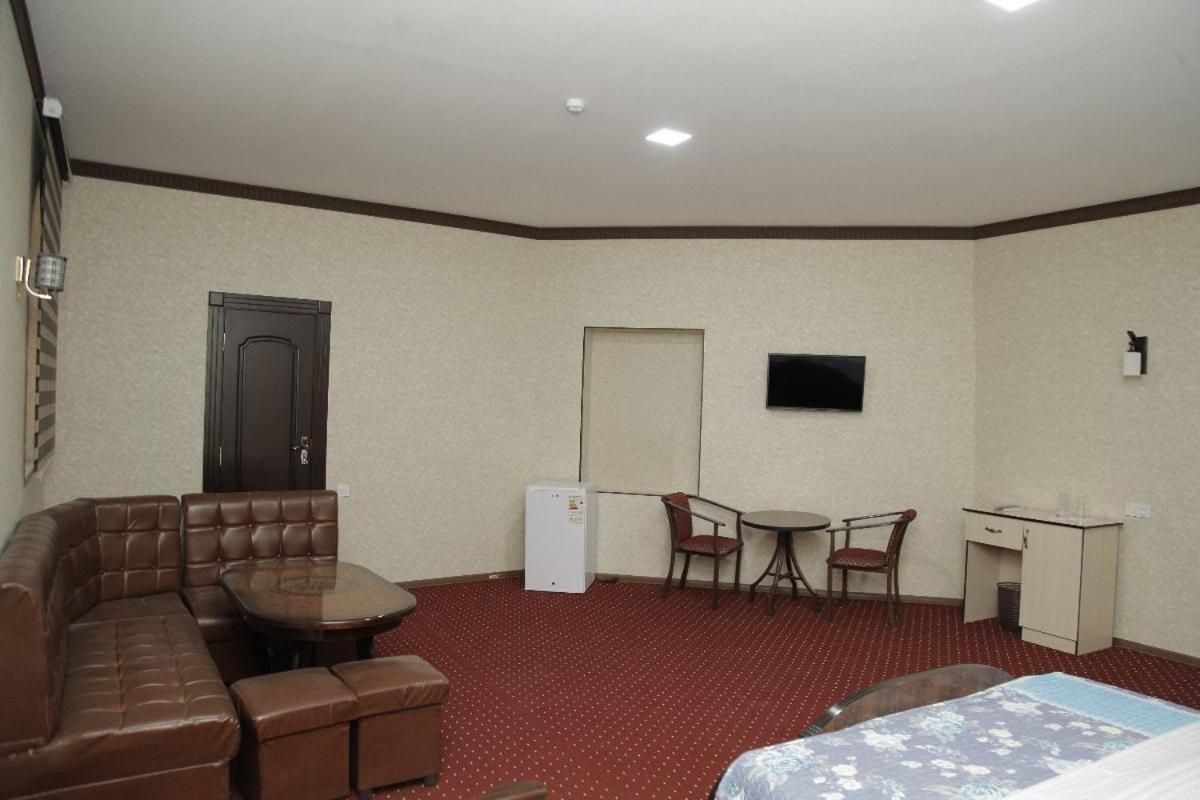 Mufarshox Hotel Buxoro Ngoại thất bức ảnh